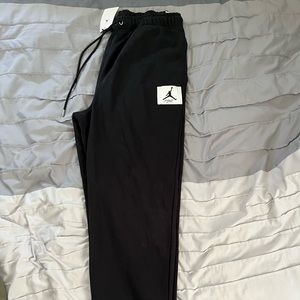 Brand New Jordan Fleece Sweat Pants L (Standard Fit)